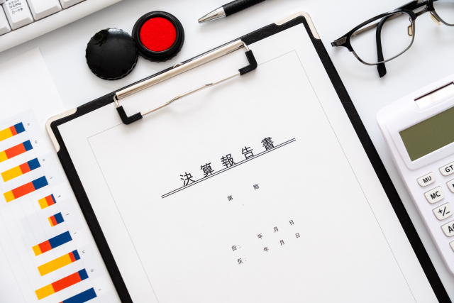 「決算変更届」の提出期限はいつ？ 法人・個人事業主が守るべき建設業許可の義務