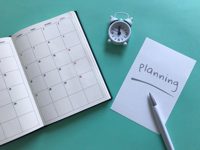 建設業許可を取るタイミング：「まだ早い」と思っている人ほど注意が必要な理由